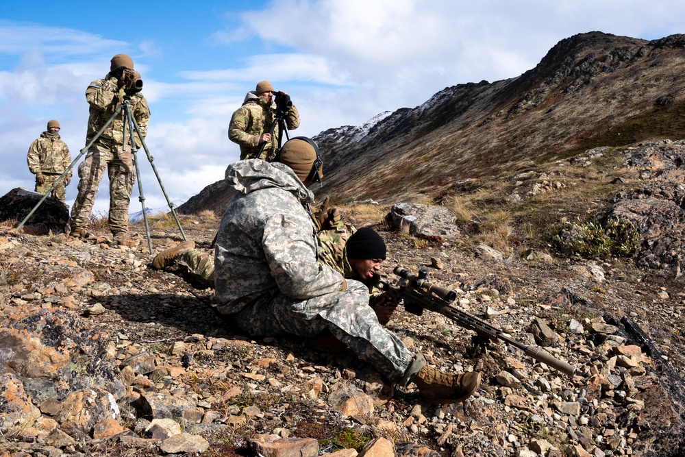 '1 Geronimo' Paratroopers try out for Scout Platoon