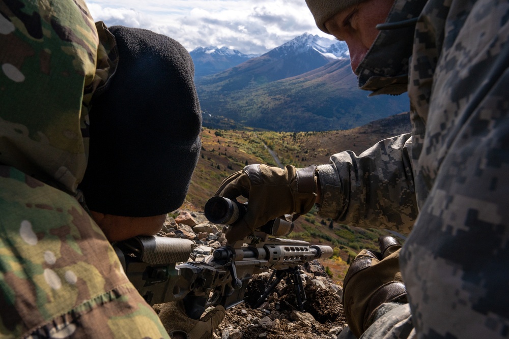 '1 Geronimo' Paratroopers try out for Scout Platoon