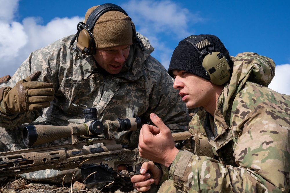 '1 Geronimo' Paratroopers try out for Scout Platoon