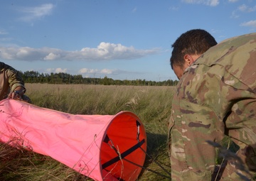 Aviation Detachment Rotation 21-4: 435th CRG, Polish special forces exercise interoperability