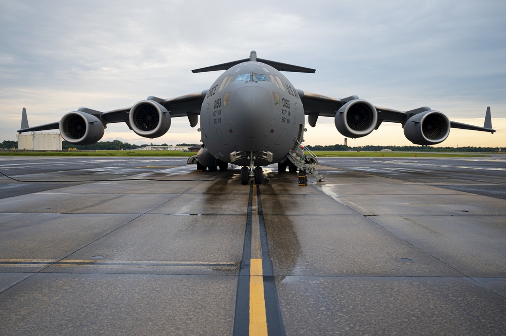 15th Airlift Squadron Executes Night Proficiency Mission