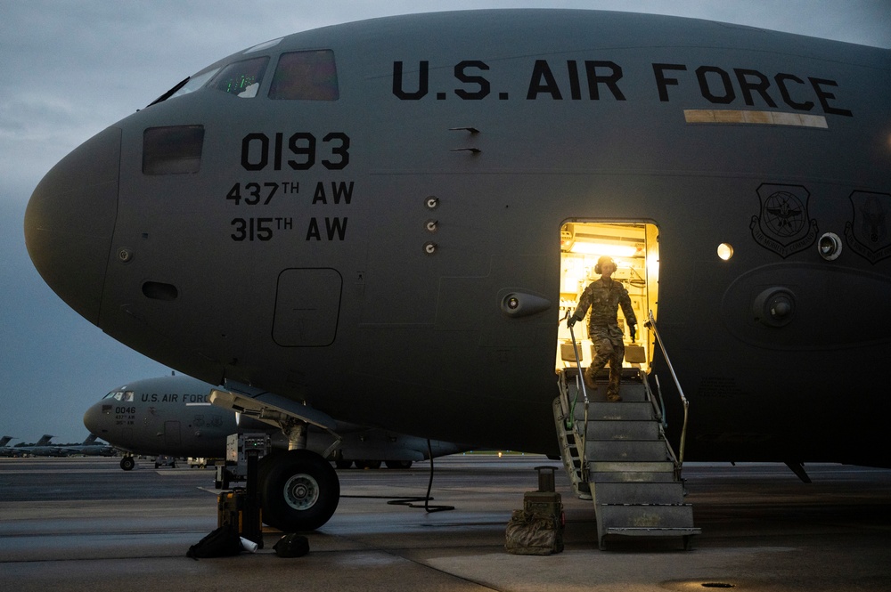 15th Airlift Squadron Executes Night Proficiency Mission