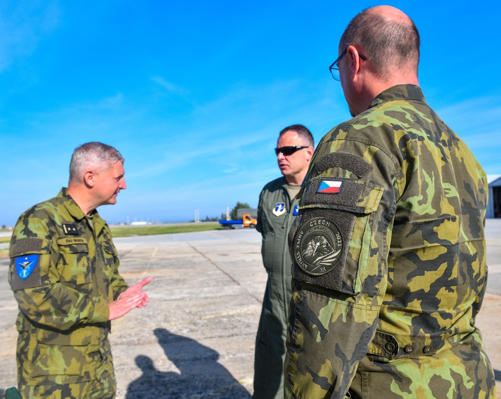 DVIDS - Images - 221 LtBVr UAV Battalion visits 147 Attack Wing Ops ...