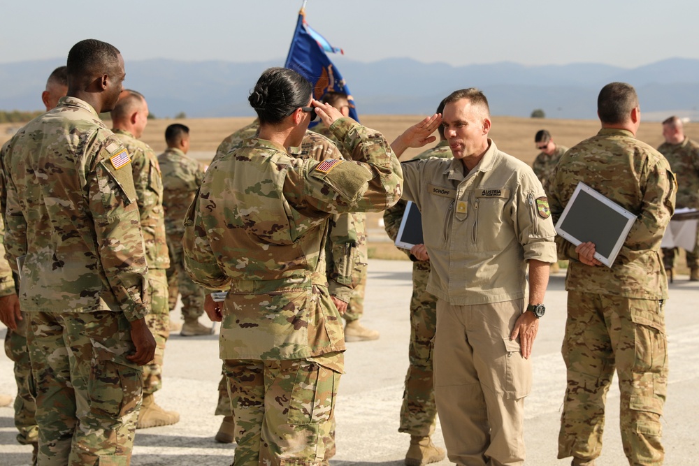 Austrian Army Brigadier General Günther Schöpf visits Camp Bondsteel to Present Commendation Letter