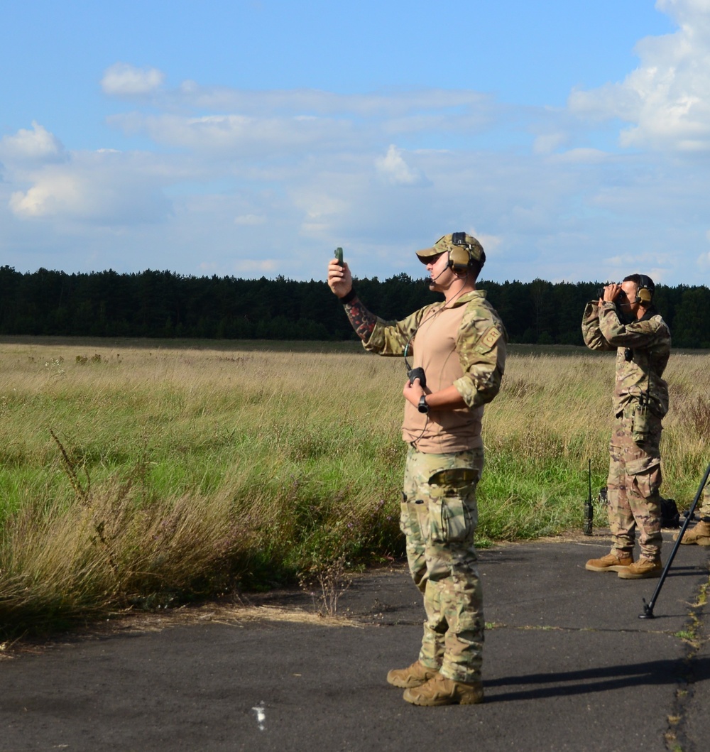 Aviation Detachment Rotation 21-4: 435th CRS, Polish special forces open airfield ops