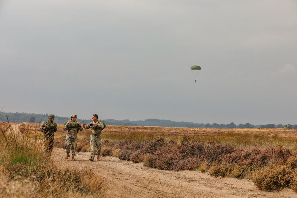 Texas National Guard Soldiers enhance combat readiness during NATO’s largest technical Airborne exercise