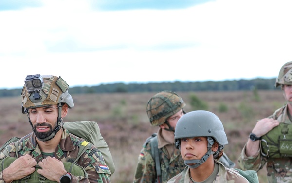 Texas National Guard Soldiers enhance combat readiness during NATO’s largest technical Airborne exercise