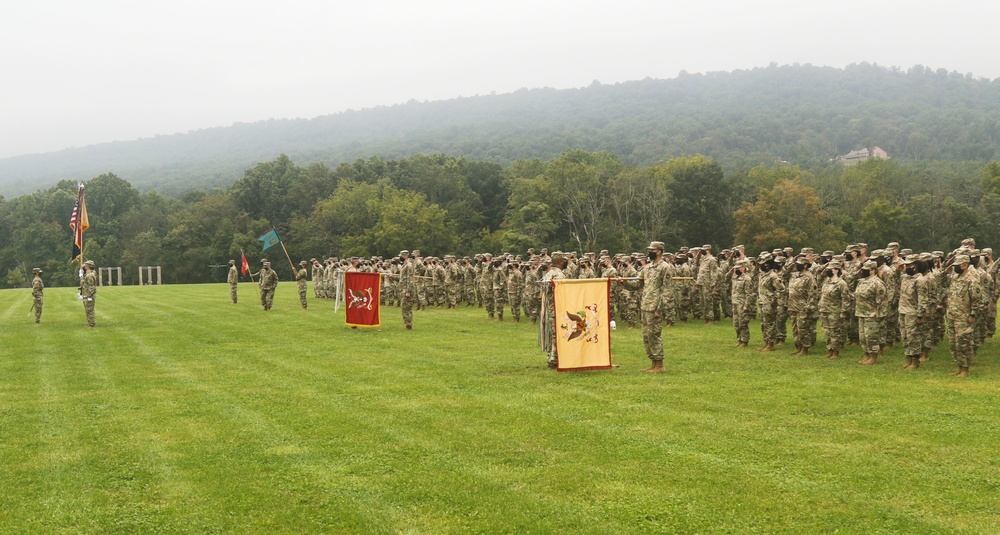 213th Regional Support Group welcomes new command sergeant major