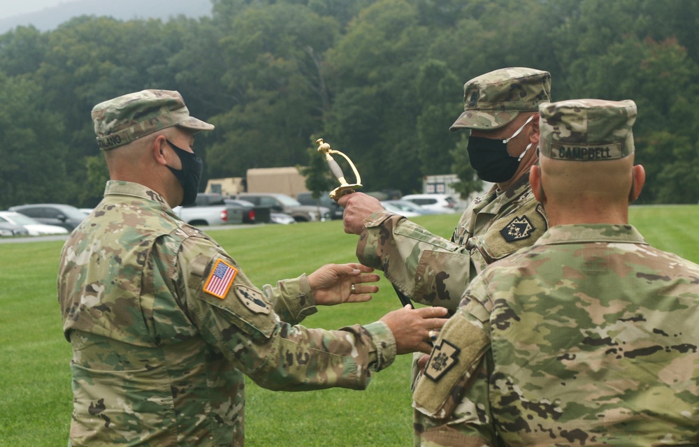 213th Regional Support Group welcomes new command sergeant major