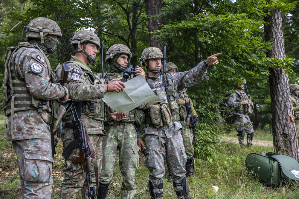 Romanian infantry trains hard during Saber Junction 21