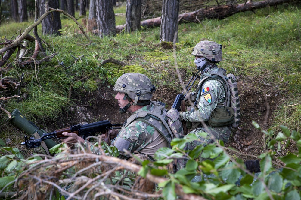 Romanian infantry trains hard during Saber Junction 21