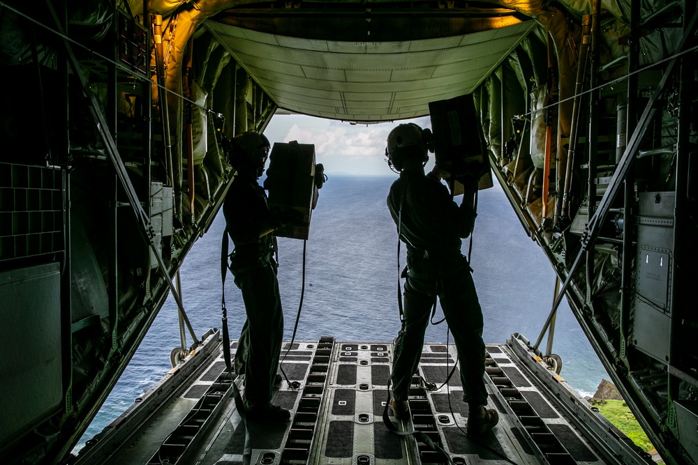 DVIDS - Images - Drop It Like It's Hot | Marines With VMGR-152 And 3d ...