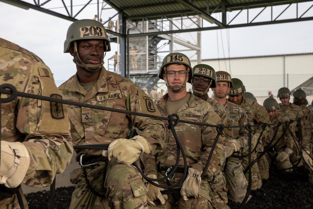 7th ATC Soldiers earn the coveted Air Assault badge
