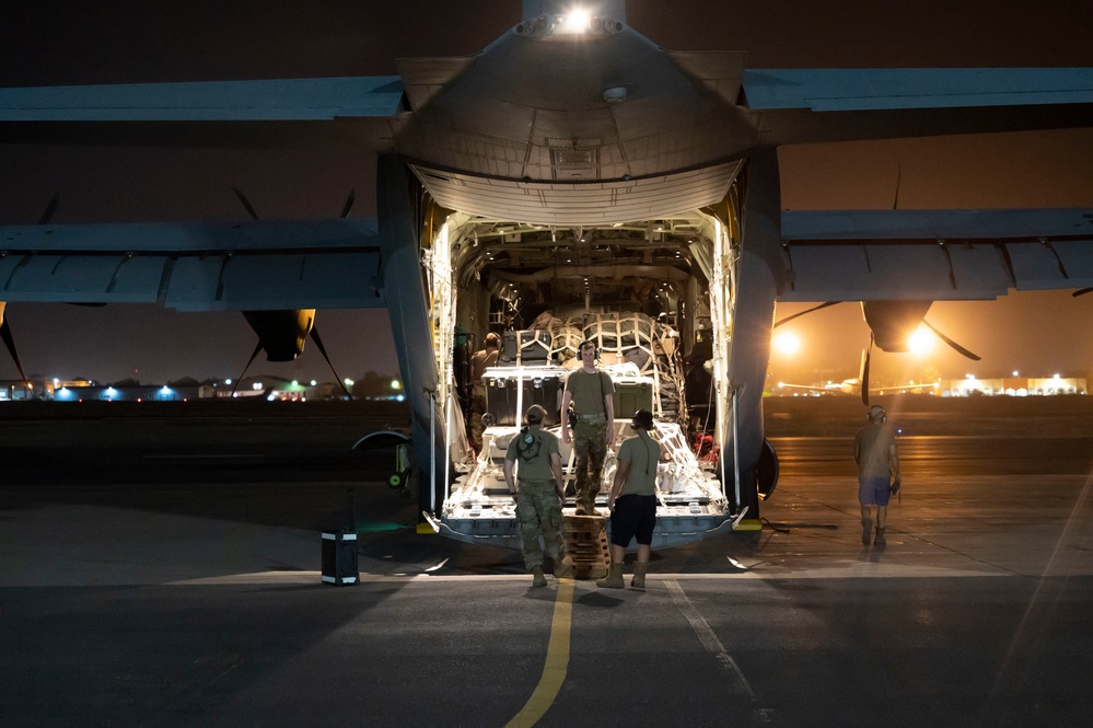 75th EAS Delivers Cargo