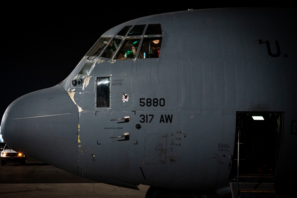 75th EAS Delivers Cargo