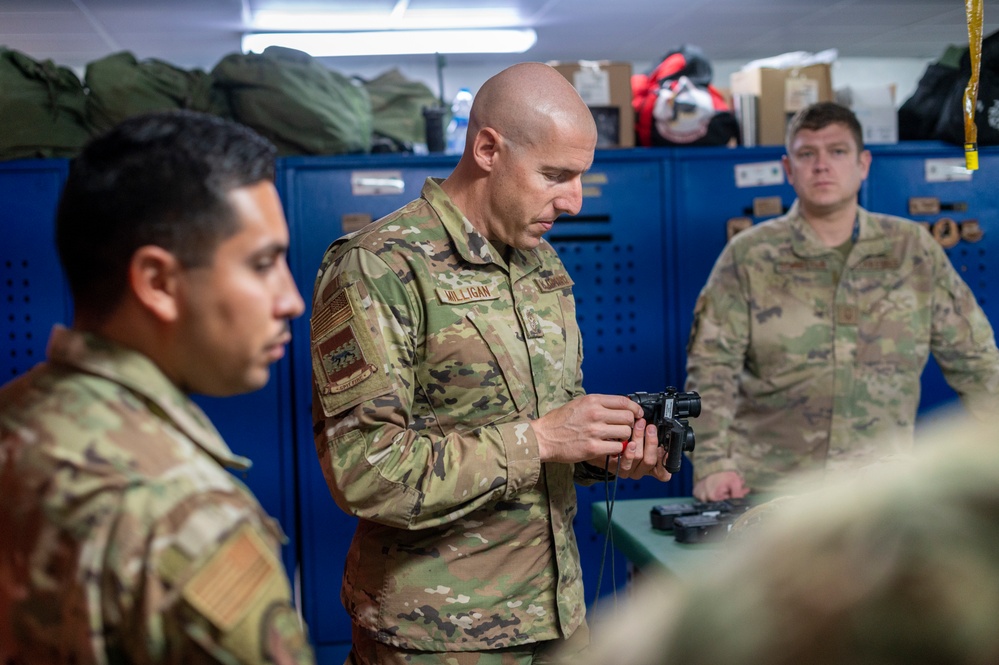 Chief meets with 26th ERQS Airmen