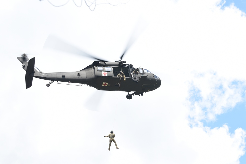 G Co 3-238th MEDEVAC Hoist Exercise