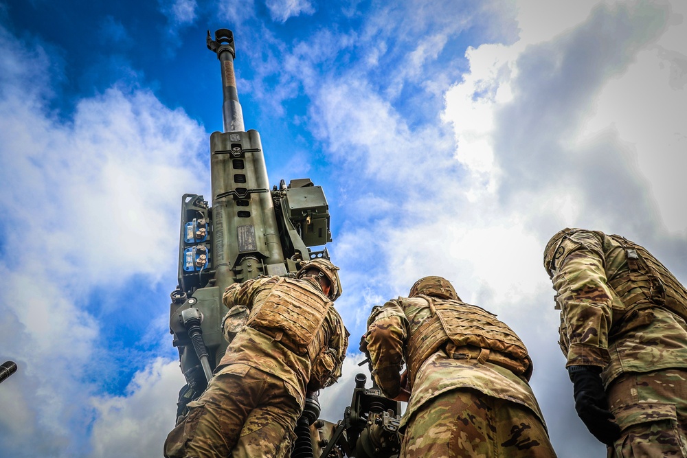 25TH DIVARTY 'STEEL CRUCIBLE' Partnership - Marines and Army Joint Air Assault Training