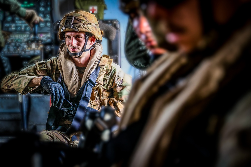 25TH DIVARTY 'STEEL CRUCIBLE' Partnership - Marines and Army Joint Air Assault Training