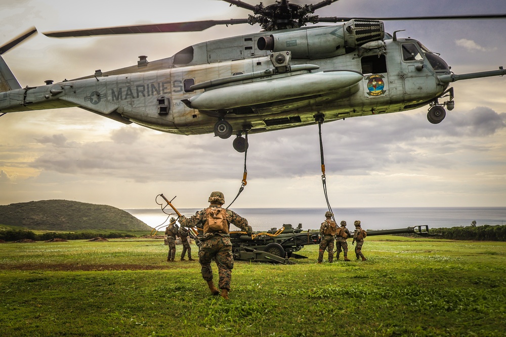 25TH DIVARTY 'STEEL CRUCIBLE' Partnership - Marines and Army Joint Air Assault Training