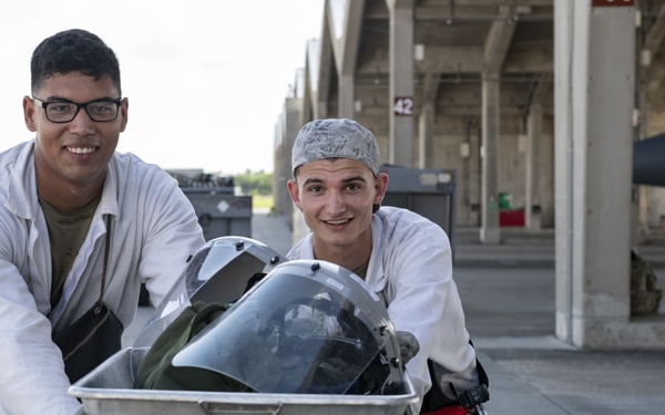 Putting the 'air' in airplane