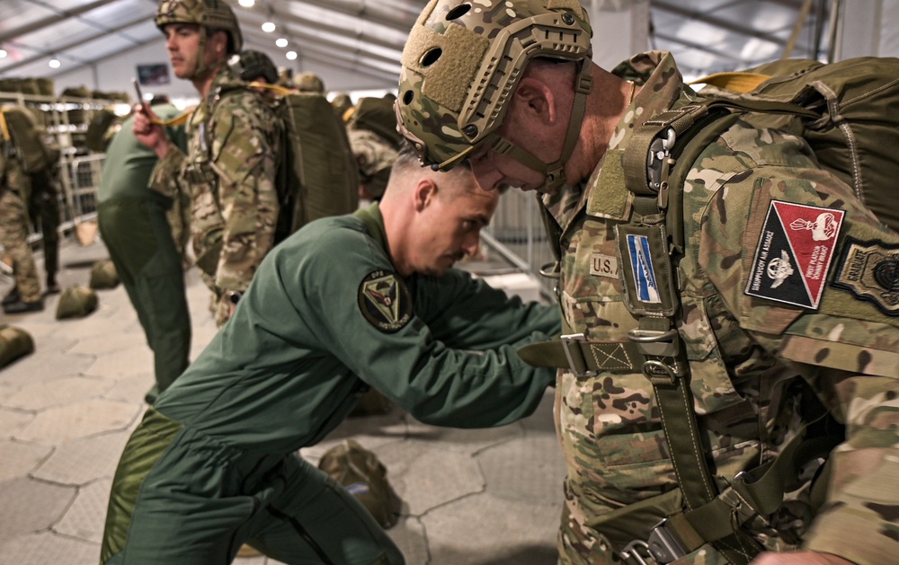 U.S. Airmen jump alongside NATO partners during Falcon Leap 21
