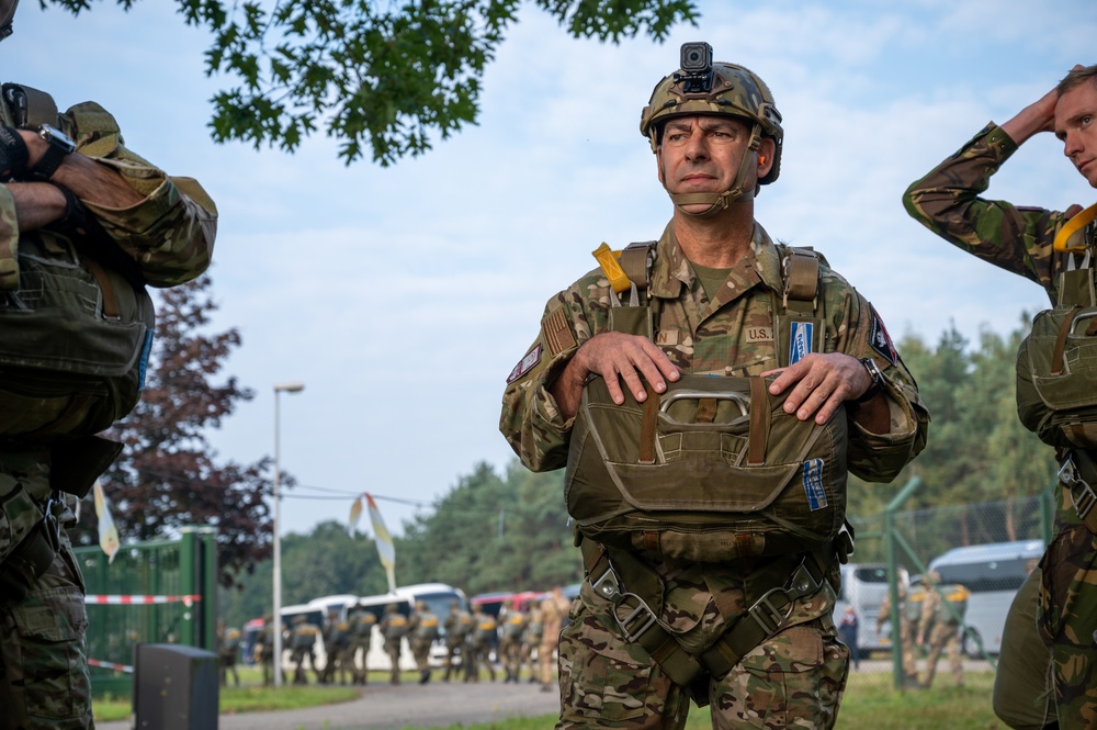 U.S. Airmen jump alongside NATO partners during Falcon Leap 21