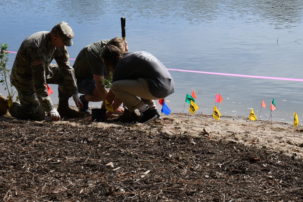 Norfolk District, City of Virginia Beach, public schools partner for STEM lab, Lynnhaven River health