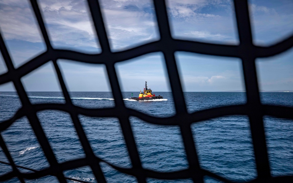 USS Billings Prepares to Pull into Ponce, Puerto Rico