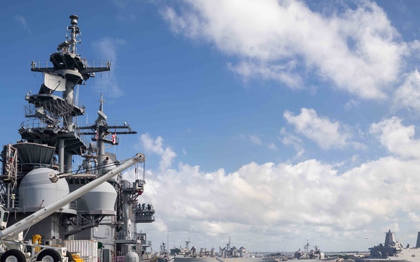 Kearsarge Participates In SWATT