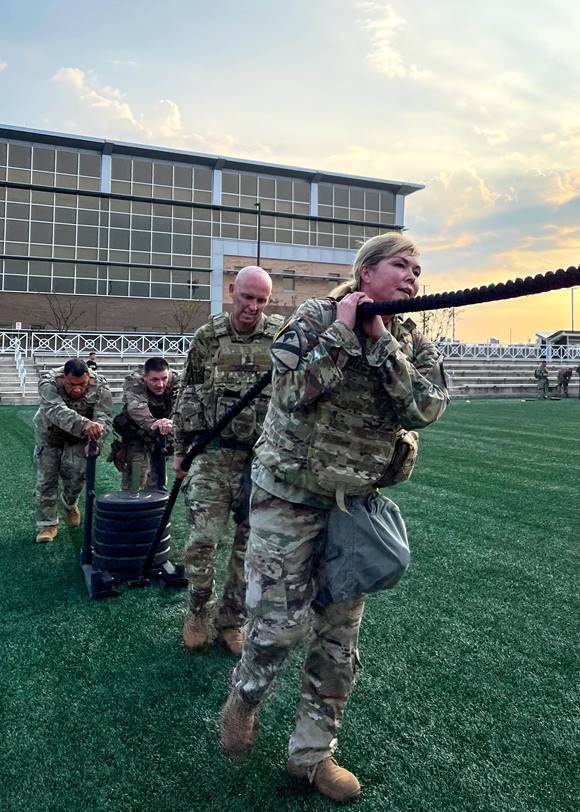 2nd Infantry Division Chief of Staff participates in specialized physical training