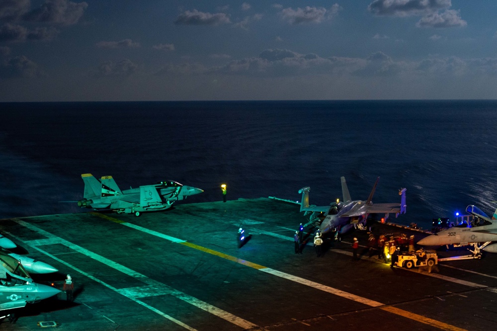 USS Carl Vinson (CVN 70) Conducts Flight Operations