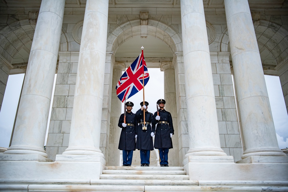 Prime Minister Boris Johnson of the United Kingdom Participates in an Armed Forces Full Honors Wreath-Laying Ceremony at the Tomb of the Unknown Soldier