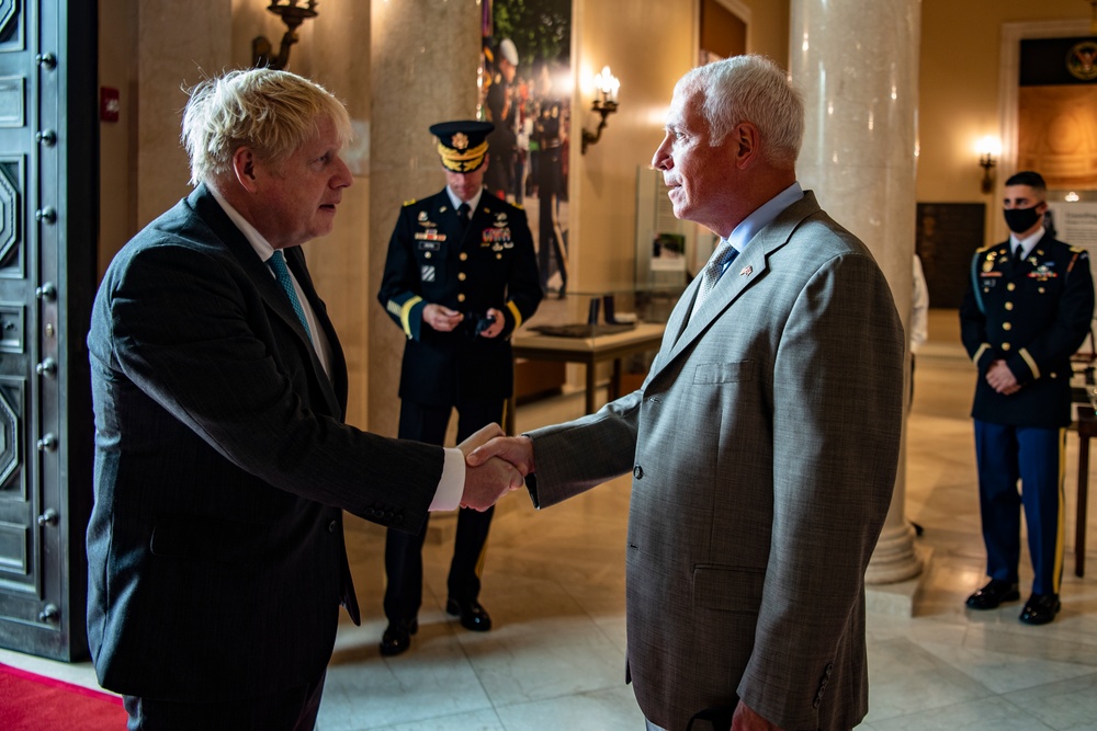 Prime Minister Boris Johnson of the United Kingdom Participates in an Armed Forces Full Honors Wreath-Laying Ceremony at the Tomb of the Unknown Soldier