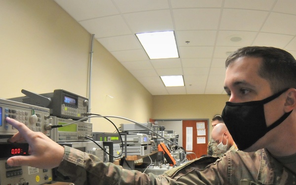 Soldiers learn diagnostic skills at lengthy Ordnance School course