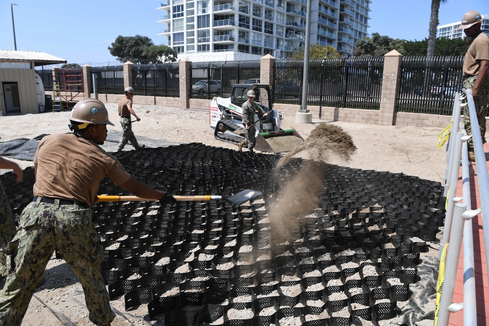 ACB 1 Builds a Gym at WARCOM