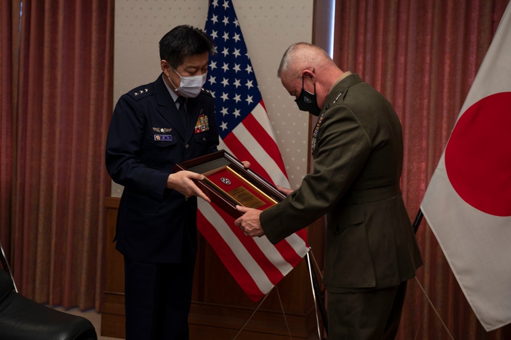 III MEF outcalls in Japan