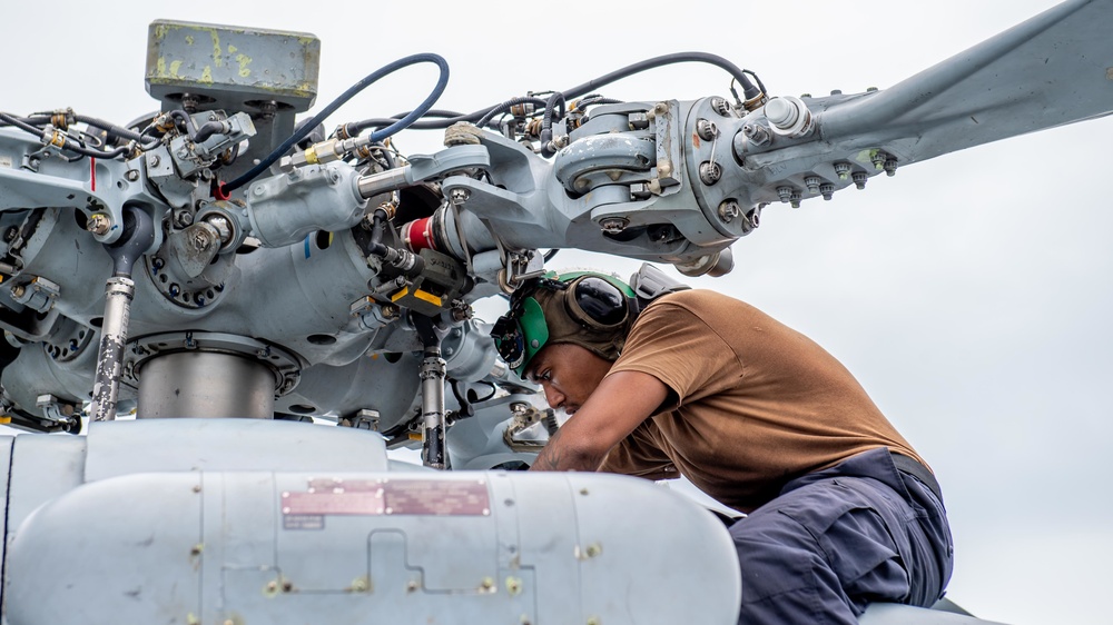 USS Charleston (LCS 18) Conducts Routine Operations