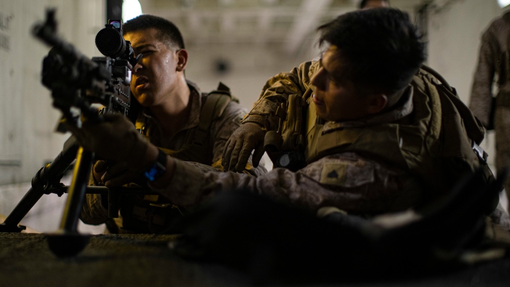 BLT 1/1 Machine gun training aboard USS Portland