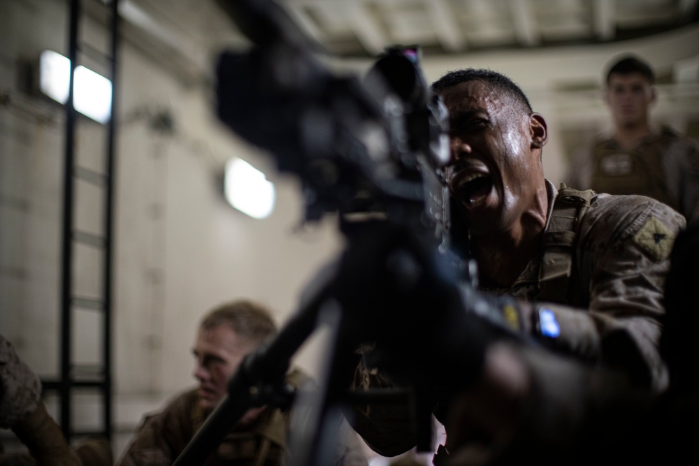 BLT 1/1 Machine gun training aboard USS Portland