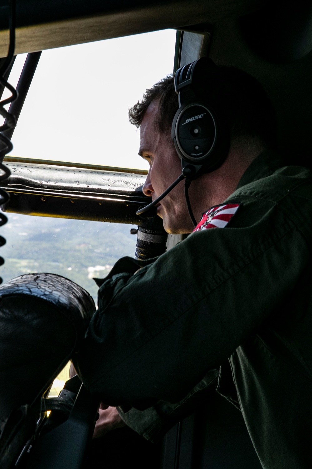 Marines with VMGR-152 and 3d LSB conduct air delivery exercises