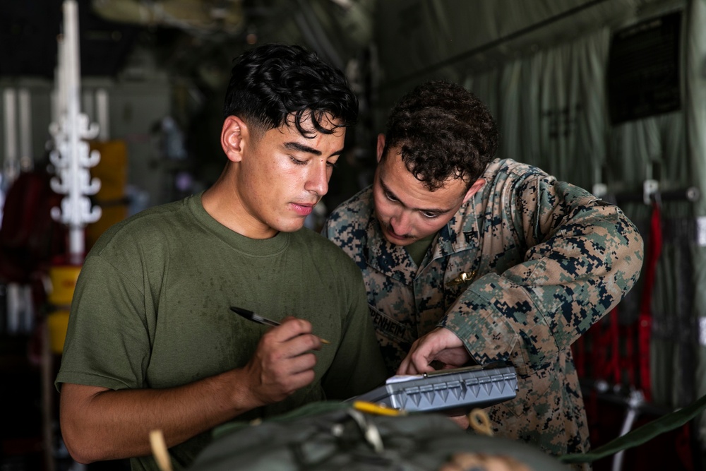 Marines with VMGR-152 and 3d LSB conduct air delivery exercises