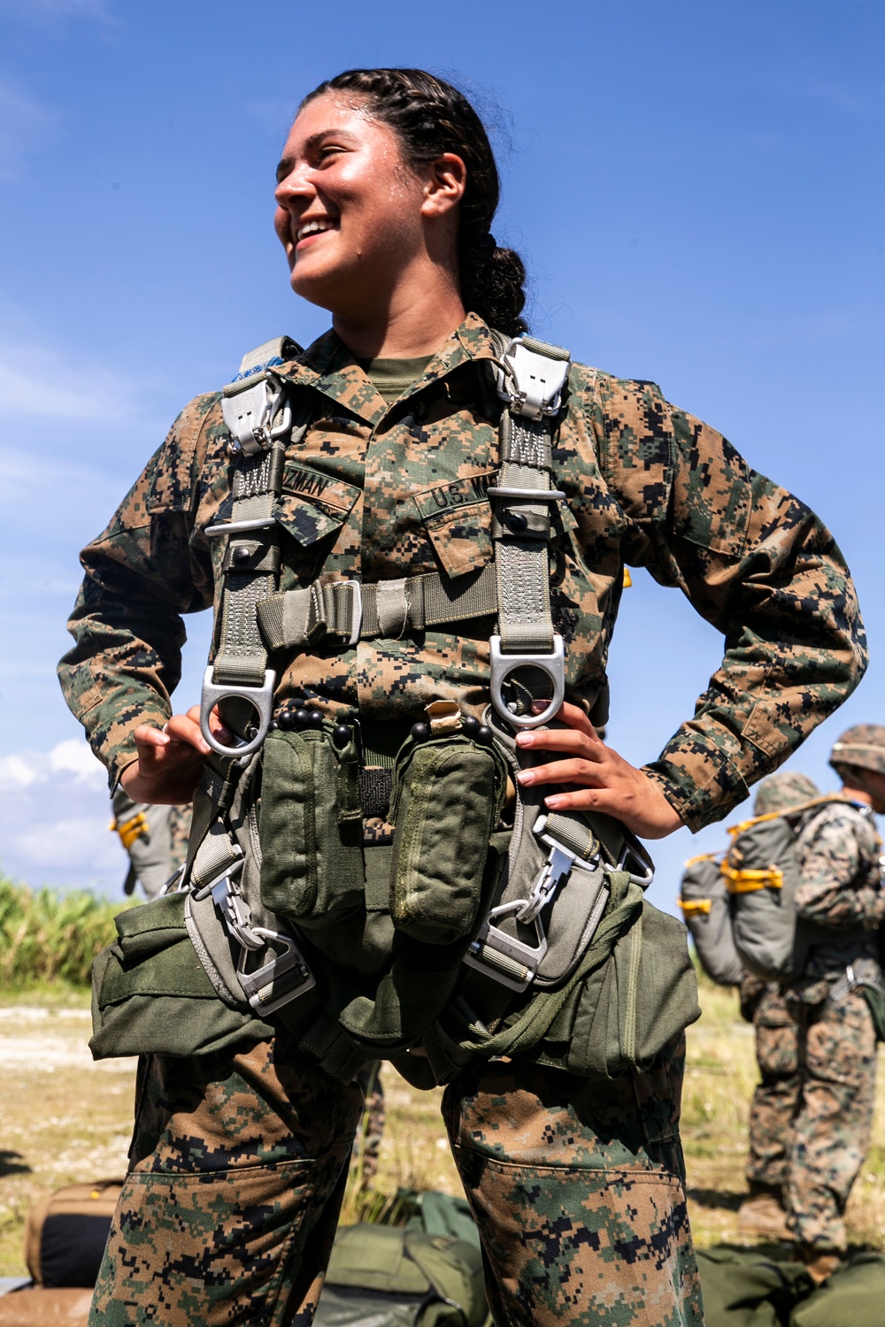 Marines with VMGR-152 and 3d LSB conduct air delivery exercises