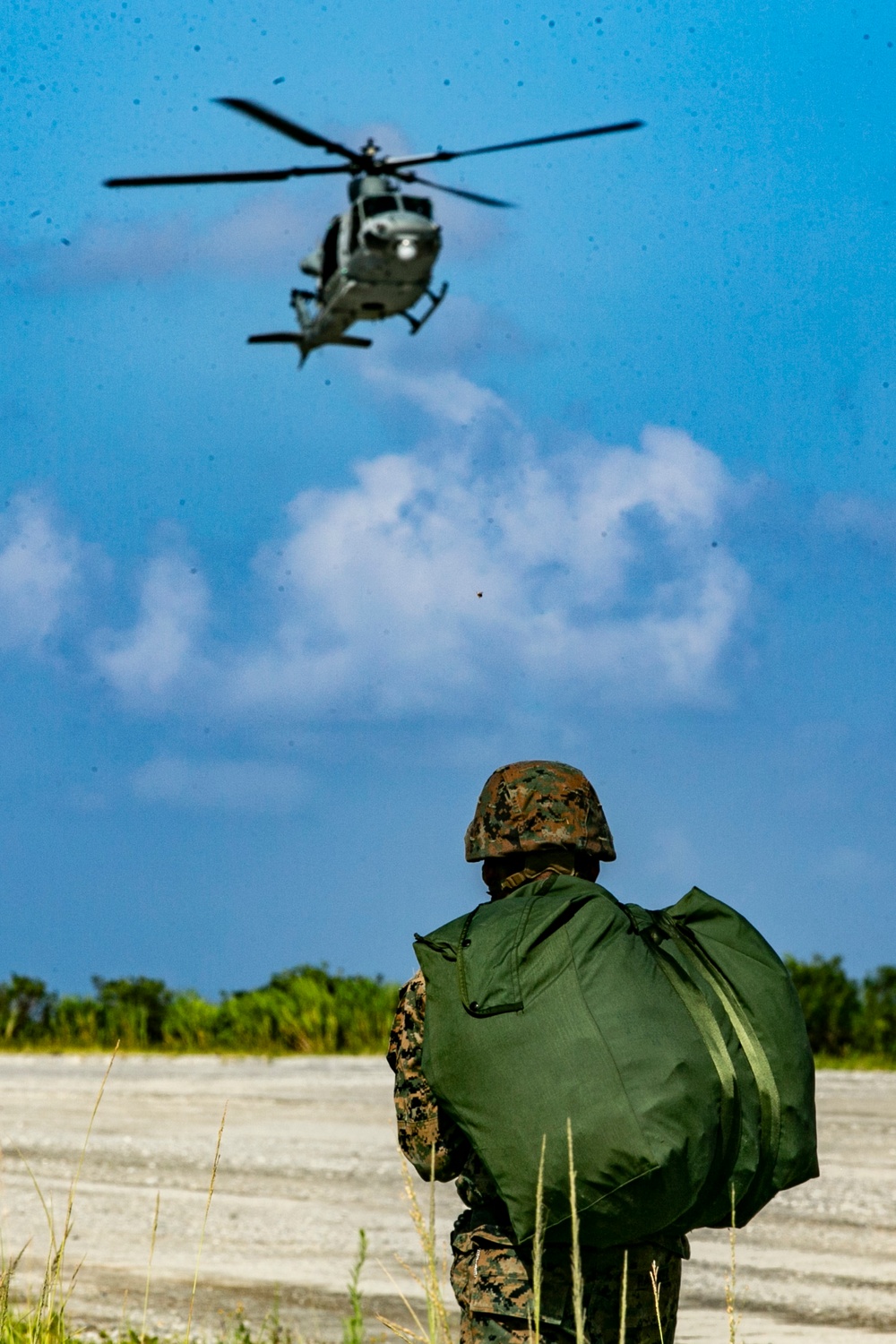 Marines with VMGR-152 and 3d LSB conduct air delivery exercises