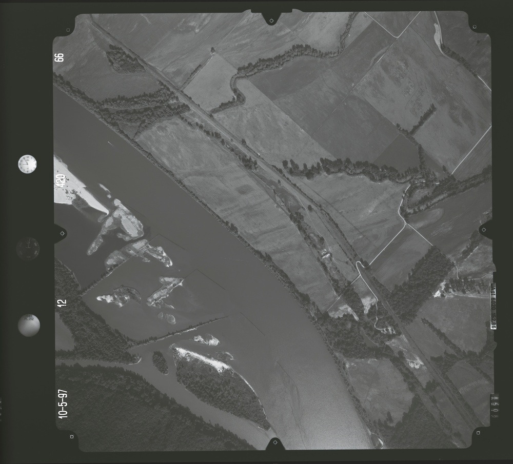 081023.066 - Petit Jean-Fourche LaFave.420.1