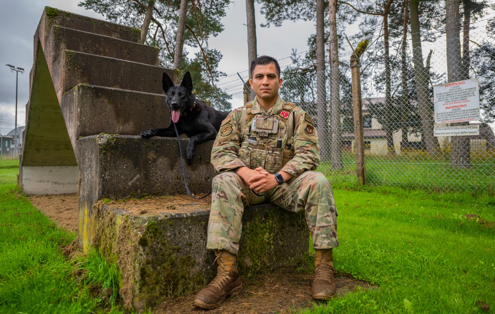 The Military Working Dog Handler and his Wingman