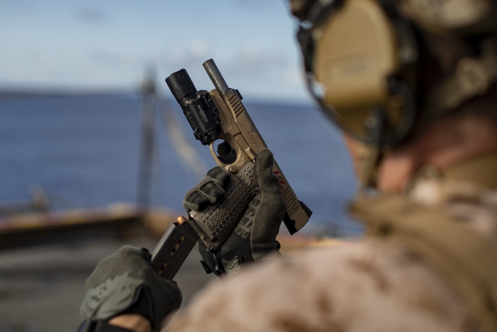 11th MEU ADRD conducts small arms range