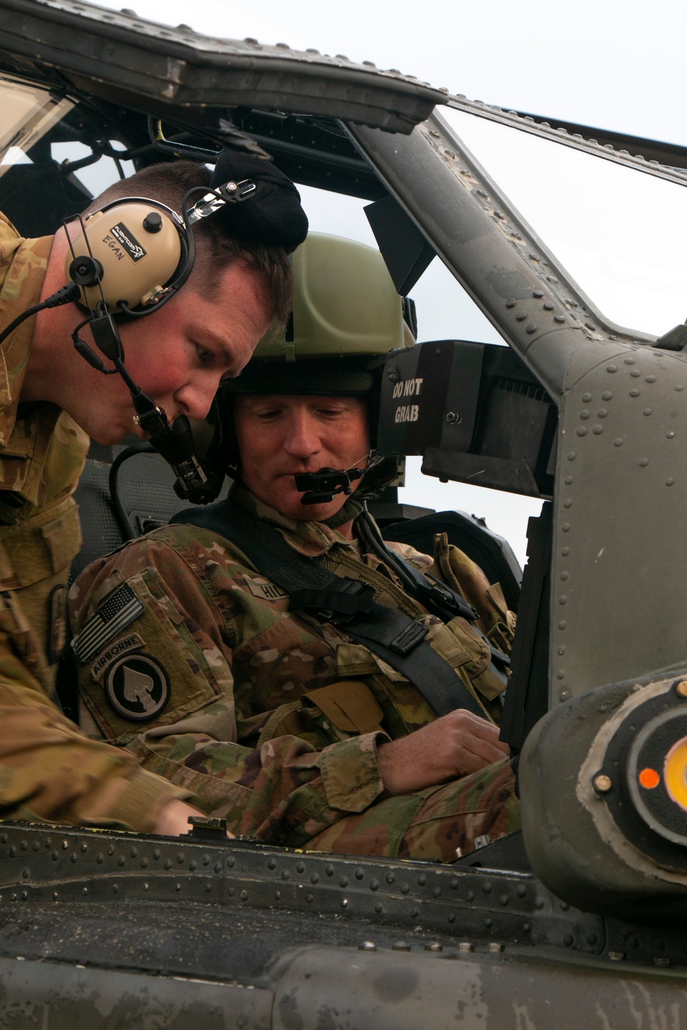 7th ATC Brig. Gen. Joseph Hilbert Operates AH-64D Apache Weapons Systems