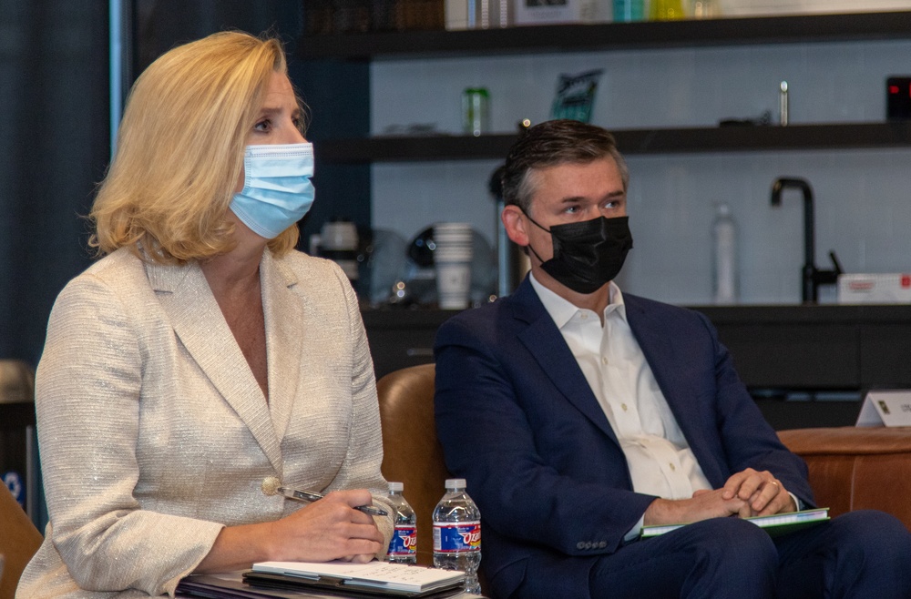 Secretary of the Army visits Army Futures Command