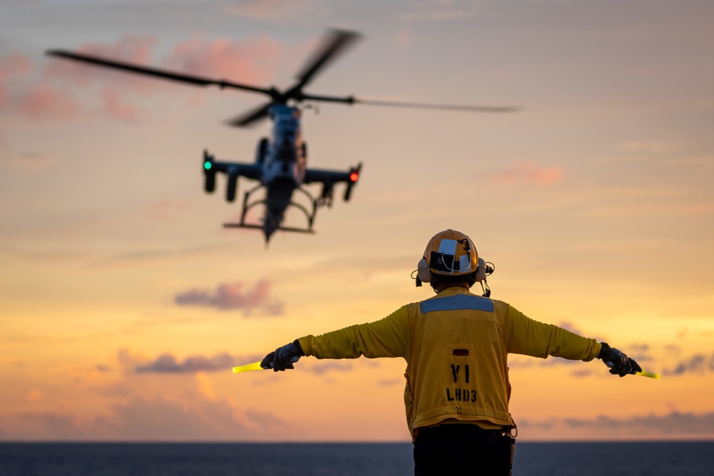 U.S. Marine Helicopters Land Aboard Kearsarge